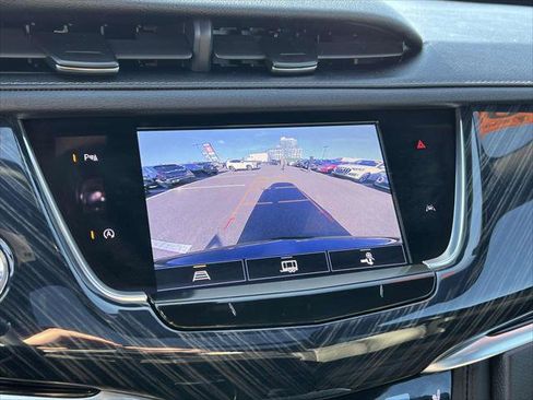 Used 2024 Cadillac XT6 Premium Luxury image 30