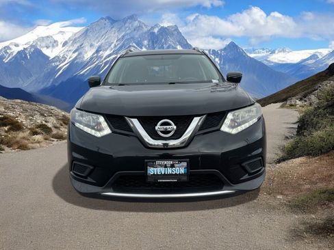 Used 2016 Nissan Rogue SV w/ SV Premium Package image 8