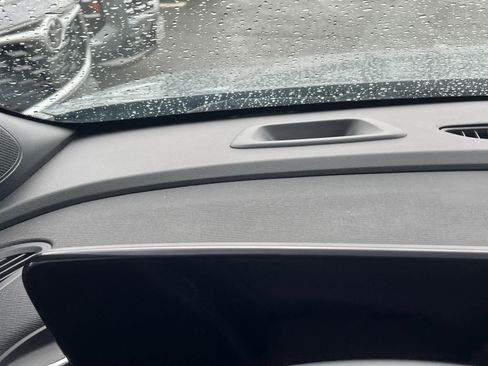 Used 2025 Buick Envista Sport Touring image 34