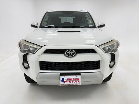 Used 2019 Toyota 4Runner TRD Off-Road AWD/4WD image 3