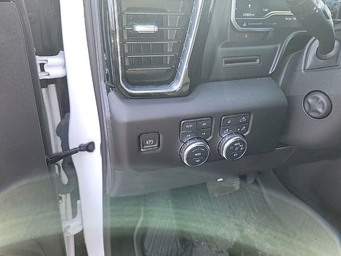 Certified 2022 GMC Sierra 1500 Denali image 15