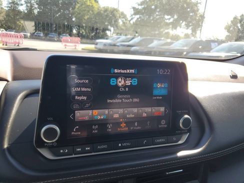 Used 2023 Nissan Rogue S FWD image 20