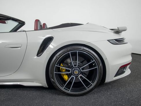 Used 2022 Porsche 911 Turbo S w/ 911 Turbo Sportdesign Package AWD/4WD image 20
