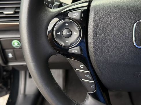 Used 2016 Honda Accord EX-L image 14