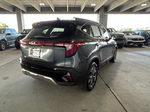 Used 2024 Kia Seltos S FWD image 5