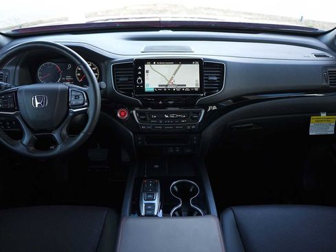 Used 2024 Honda Ridgeline Black Edition image 10