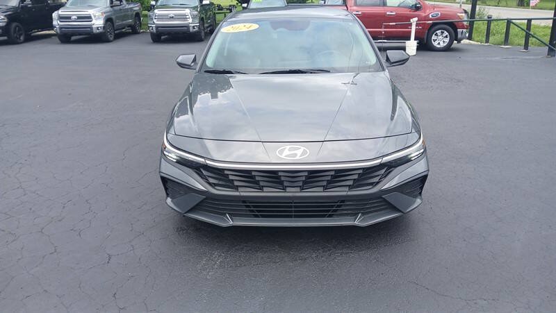Used 2024 Hyundai Elantra SEL FWD image 7