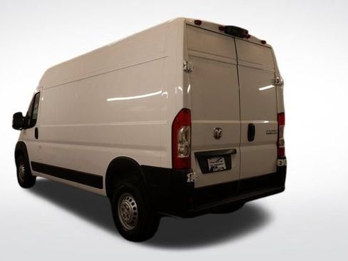 Used 2026 RAM ProMaster 2500 w/ Convenience Group FWD image 3