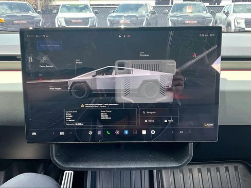 Used 2024 Tesla Cybertruck AWD Crew Cab image 31