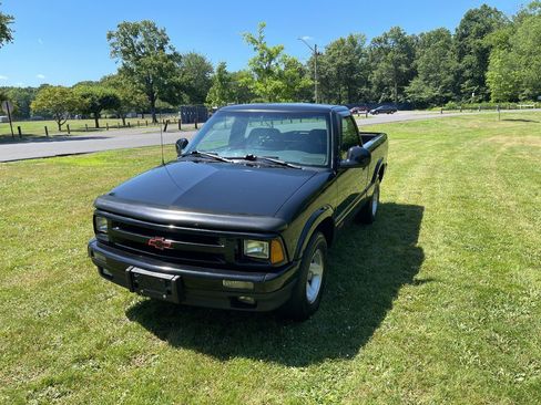 Used 1994 Chevrolet S10 Pickup 2WD Regular Cab image 8