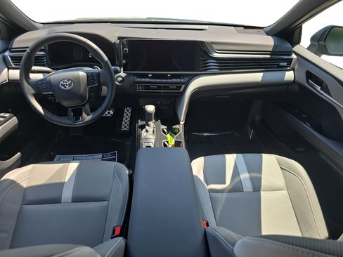 Used 2025 Toyota Camry SE w/ Multimedia Upgrade Package FWD image 9