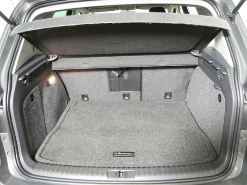 Used 2014 Volkswagen Tiguan SEL image 18