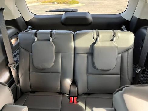 New 2026 Ford Explorer Active w/ Active Comfort Package image 17