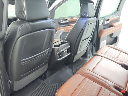 Used 2024 GMC Sierra 1500 Denali Ultimate AWD/4WD image 15