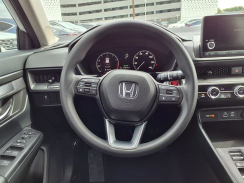 Used 2024 Honda CR-V EX image 13