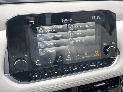 Used 2023 Nissan Rogue SL w/ SL Premium Package image 36