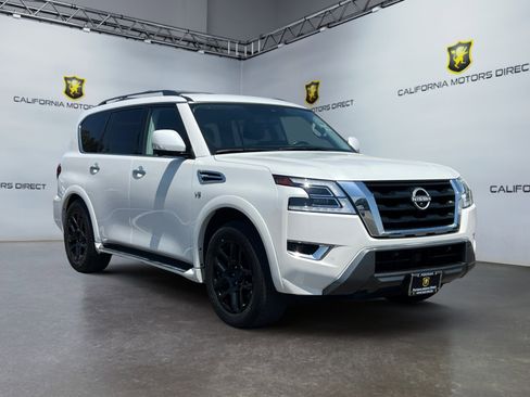 Used 2022 Nissan Armada SL w/ Captain's Chairs Package image 7