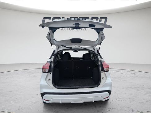 Used 2023 Nissan Kicks S FWD image 16
