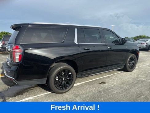 Used 2023 Chevrolet Suburban LS AWD/4WD image 17