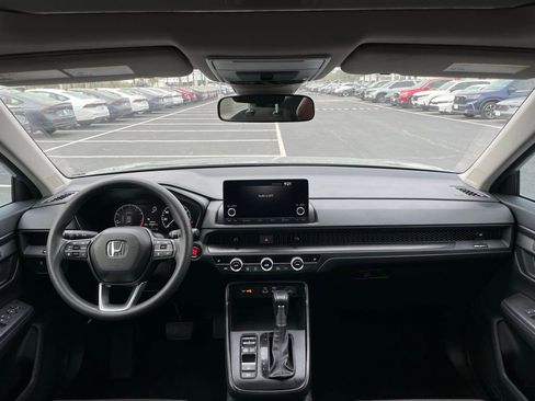 Certified 2025 Honda CR-V EX image 10