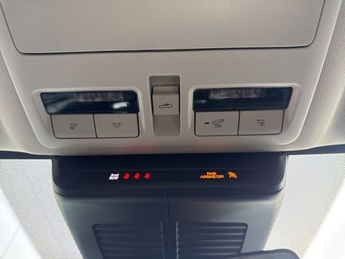 Used 2025 MAZDA CX-50 2.5 Hybrid w/ Weather Package image 18