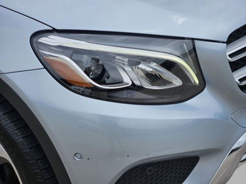 Certified 2018 Mercedes-Benz GLC 300 image 28