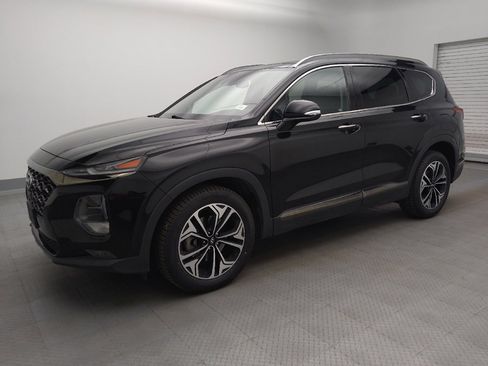 Used 2019 Hyundai Santa Fe FWD image 2