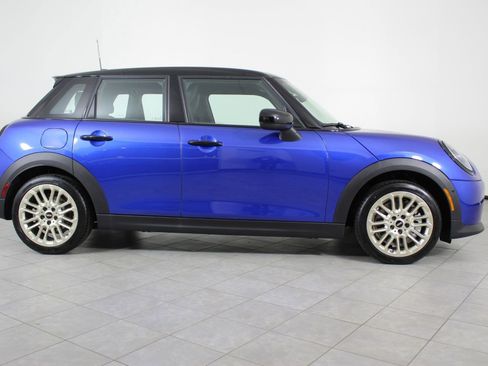 Used 2026 MINI Cooper S FWD image 8