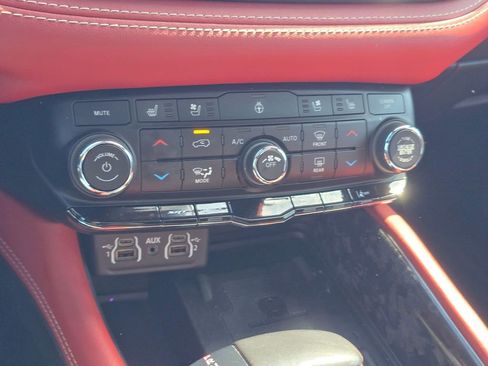 Used 2021 Dodge Durango SRT w/ SRT Interior Appearance Group AWD/4WD image 27