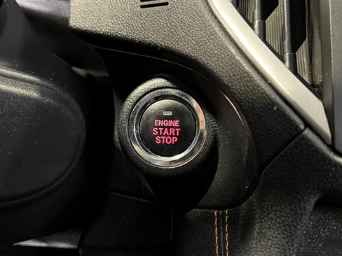 Used 2022 Subaru Crosstrek 2.5i Limited w/ Moonroof Package 2 image 35