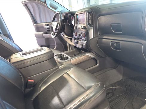 Used 2019 Chevrolet Silverado 1500 LTZ w/ LTZ Texas Edition AWD/4WD image 17