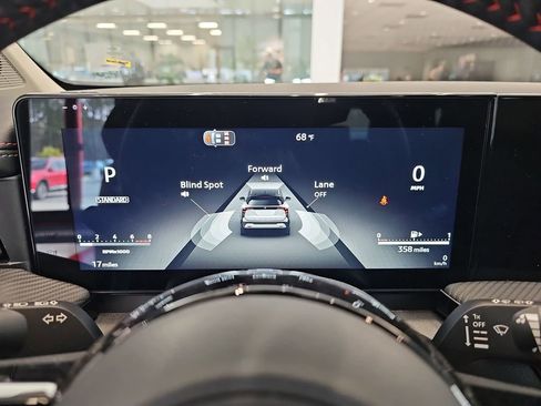 New 2026 Nissan Kicks SR image 22