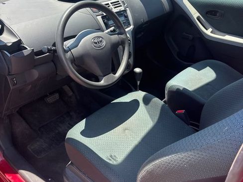 Used 2007 Toyota Yaris 2-Door Hatchback FWD image 2