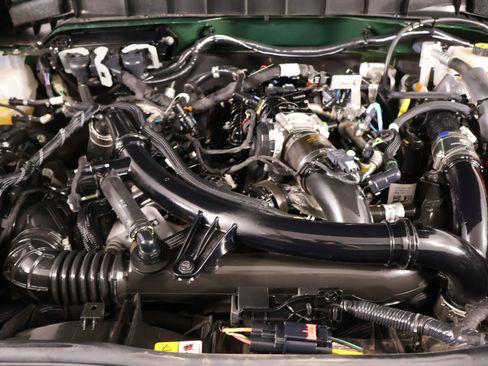 Used 2022 Ford Bronco Black Diamond AWD/4WD image 22