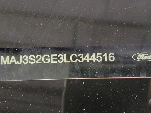 Used 2020 Ford EcoSport SE FWD image 33