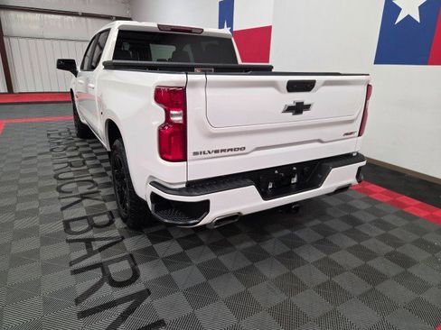 Used 2022 Chevrolet Silverado 1500 RST image 12