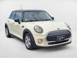 Used 2015 MINI Cooper 4-Door Hardtop image 3