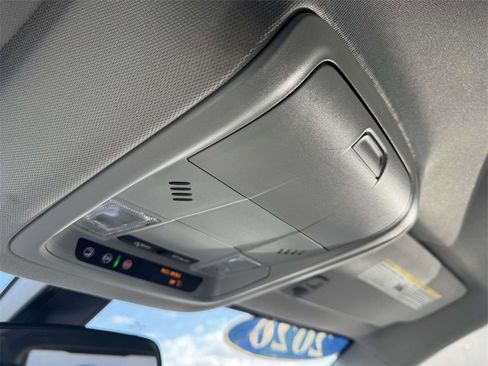 Used 2020 GMC Acadia SLE image 30