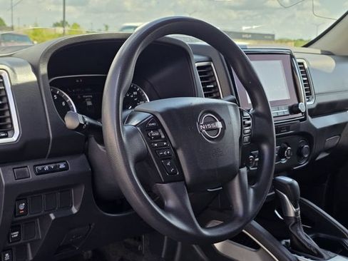 Used 2023 Nissan Frontier SV w/ Technology Package RWD image 24