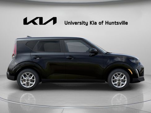 New 2025 Kia Soul LX image 9
