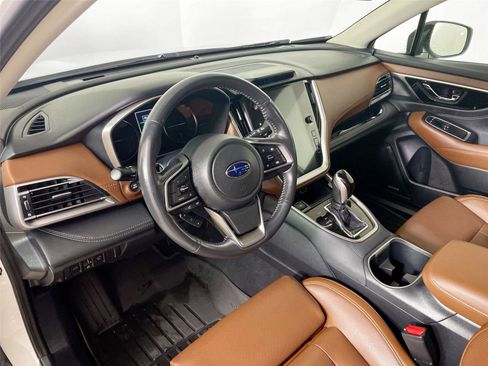 Used 2020 Subaru Outback Touring w/ Popular Package #2 image 24