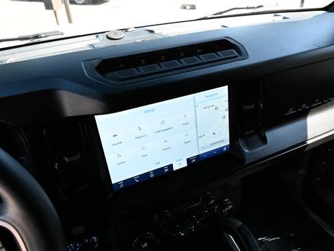 Used 2021 Ford Bronco First Edition AWD/4WD image 20