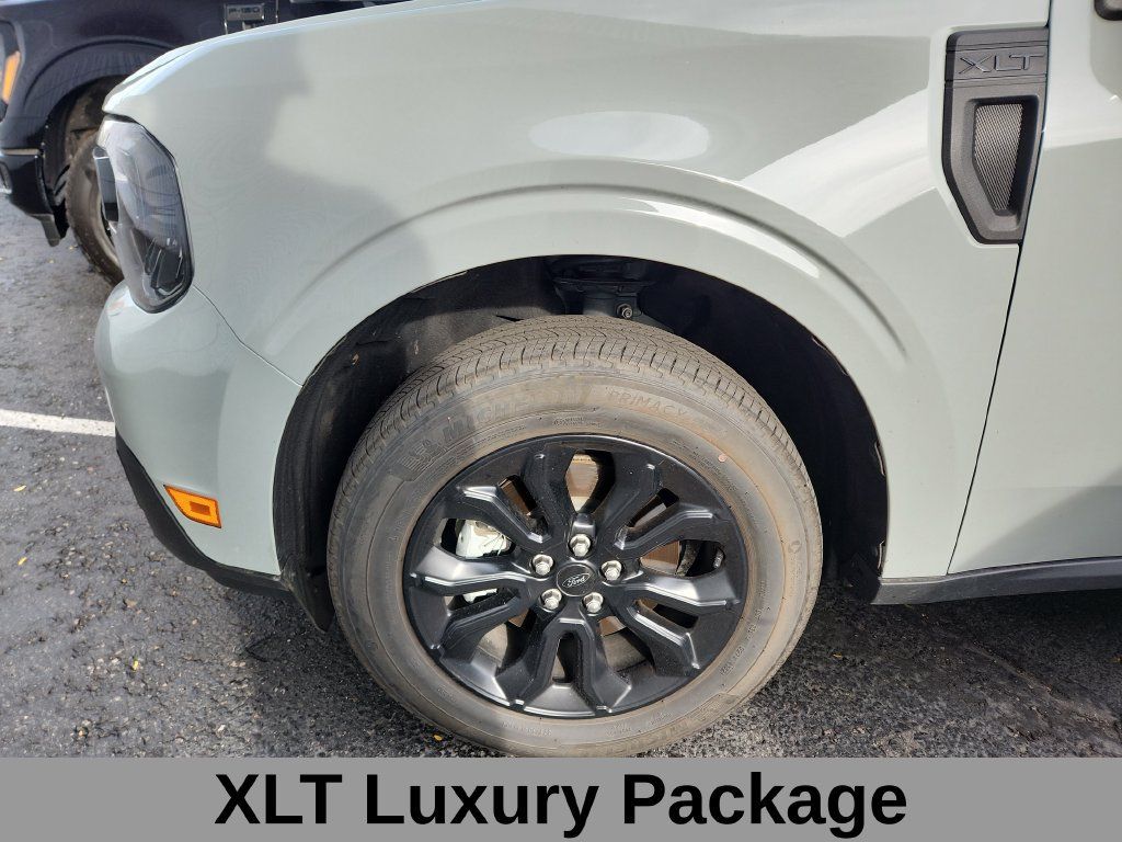 Used 2024 Ford Maverick XLT w/ XLT Luxury Package FWD image 3