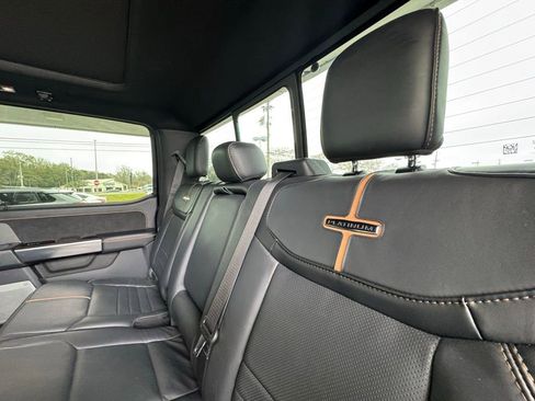 Used 2023 Ford F250 Platinum image 22