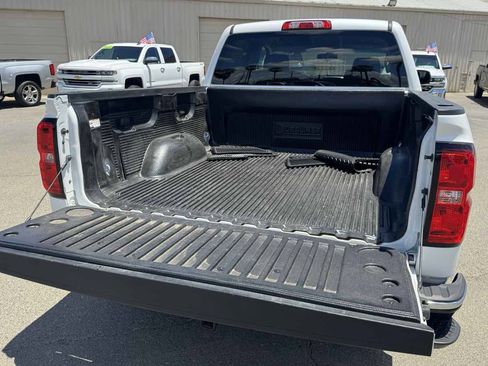 Used 2018 Chevrolet Silverado 1500 LT w/ LT Eassist Package RWD image 13