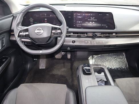 Certified 2024 Nissan Ariya FWD image 15