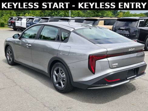 Used 2025 Kia K4 FWD image 5