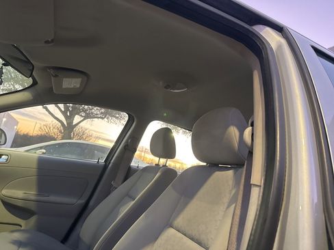 Used 2007 Chevrolet Cobalt LS image 6