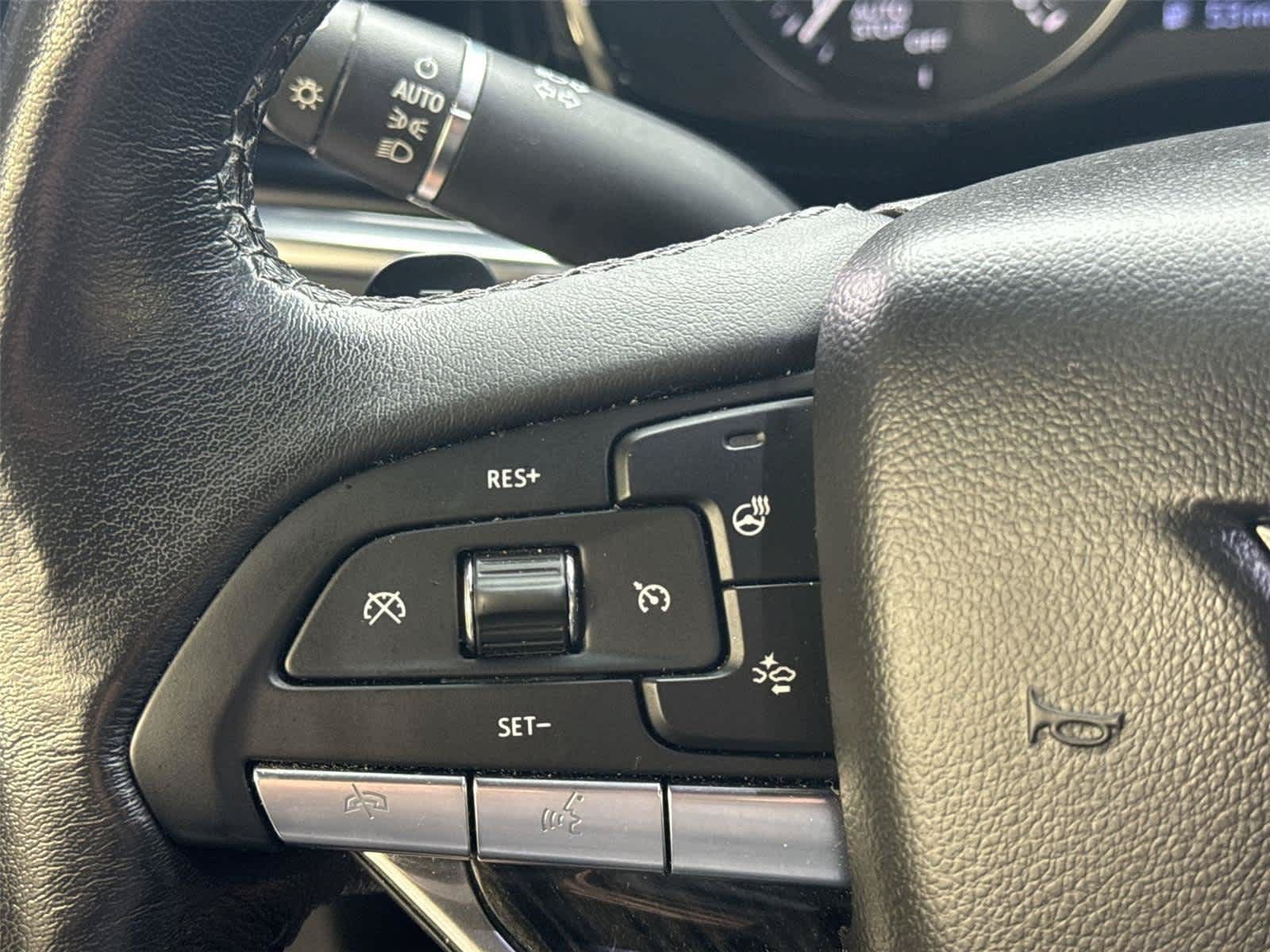 Used 2020 Cadillac XT6 Premium Luxury AWD/4WD image 22