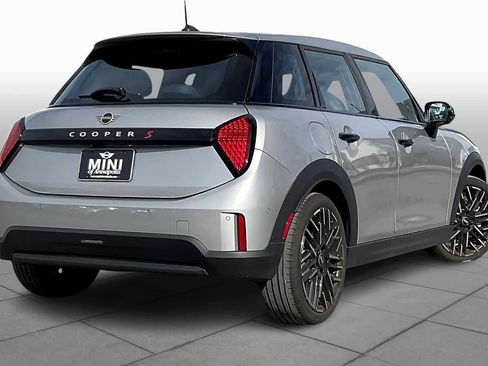 Used 2025 MINI Cooper S image 12